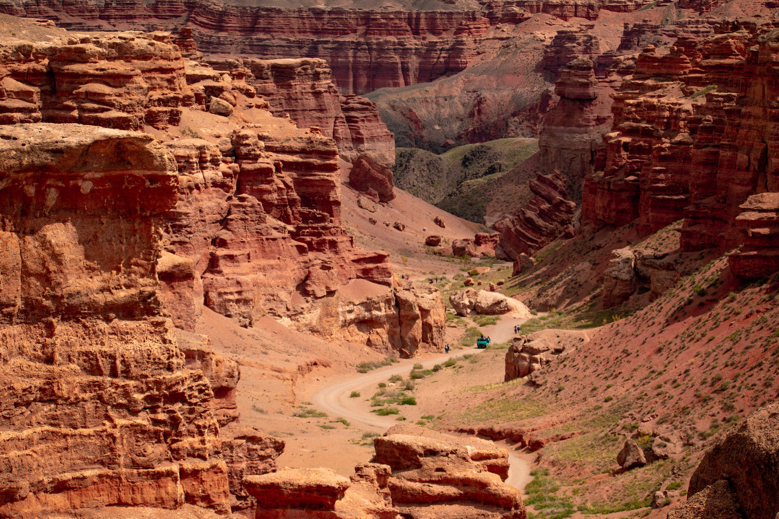 Kazakhstan Canyon Escape Tour