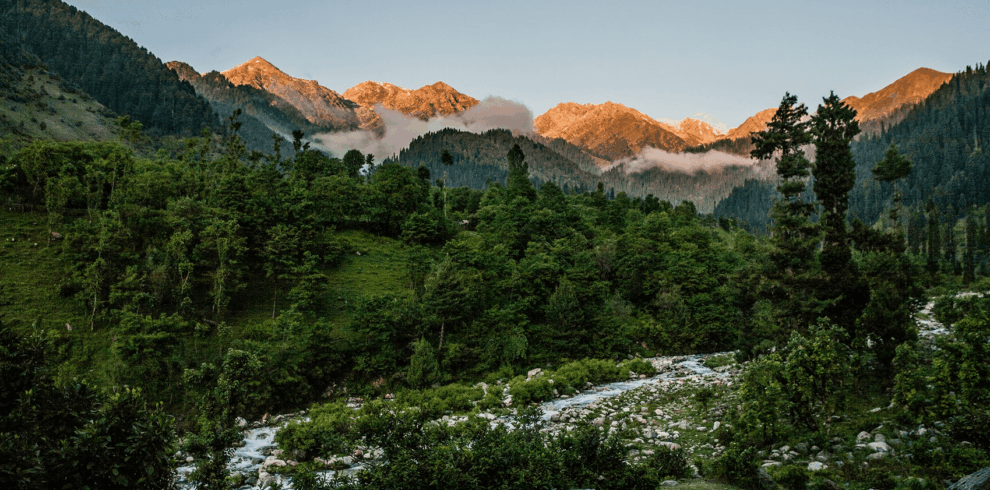 Kashmir Valley & Katra Divine Escape