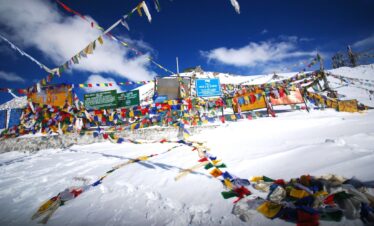 Magical Ladakh Pangong & Nubra Expedition