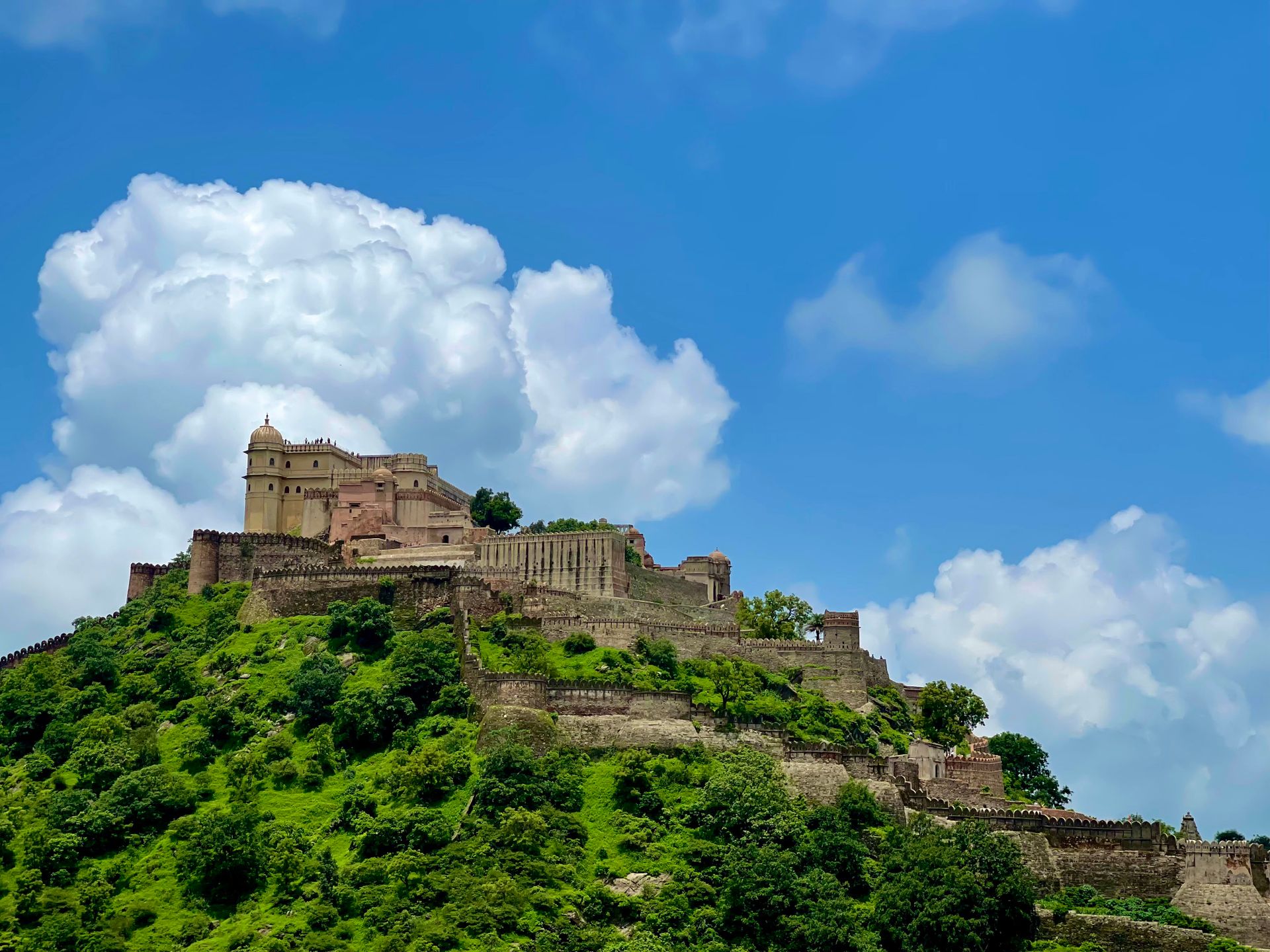 Aravalli Wilderness Escape – Polo Forest & Kumbhalgarh Adventure Trail