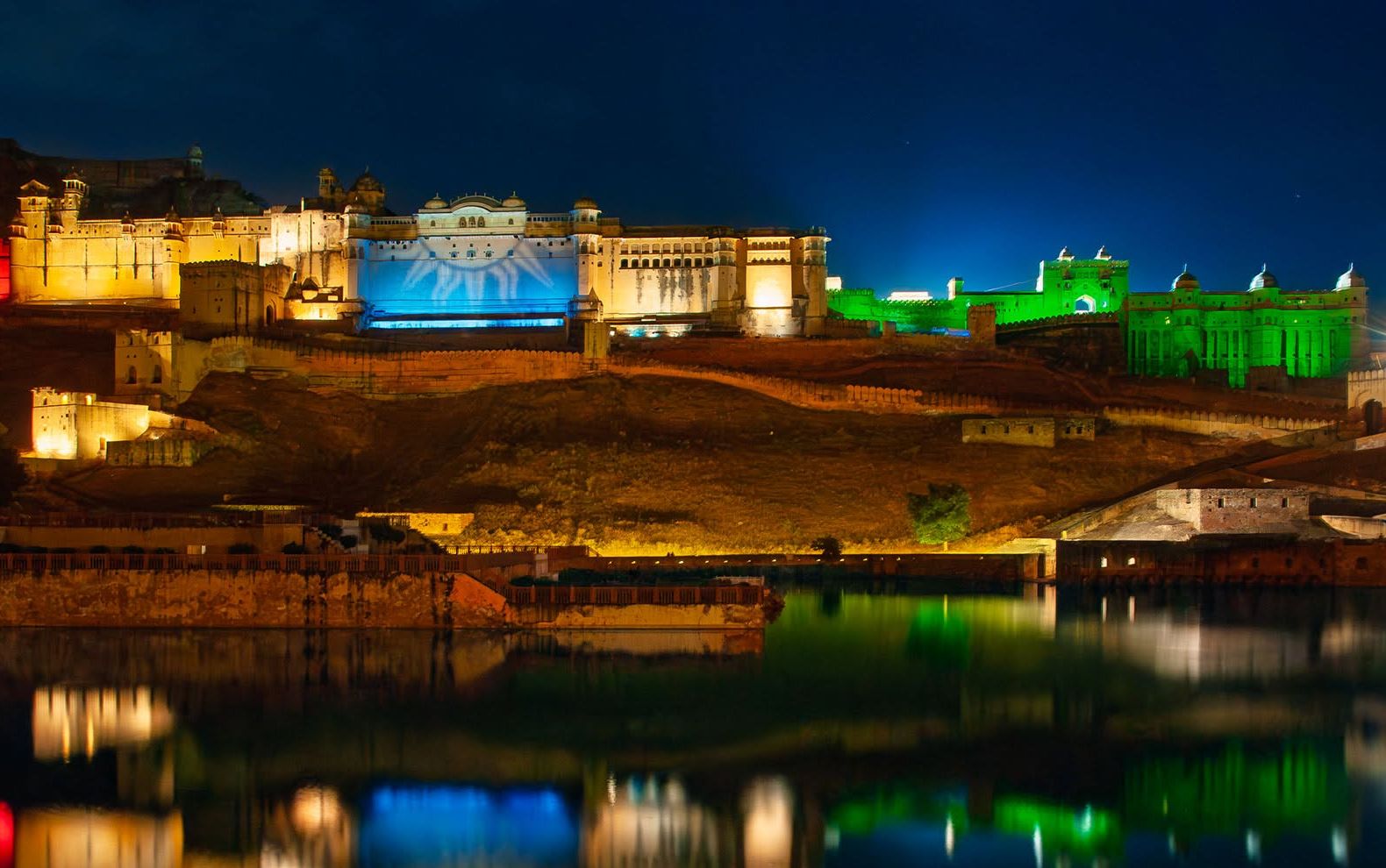 Royal Heritage Triangle Escape – Delhi, Agra & Jaipur
