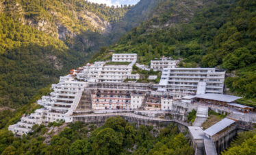 Sacred Vaishno Devi, Patnitop & Shivkhodi Yatra